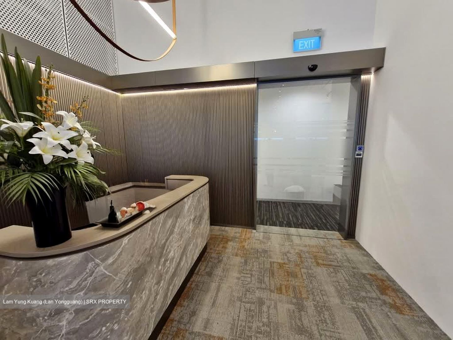 Arc 380 (D8), Office #553606601